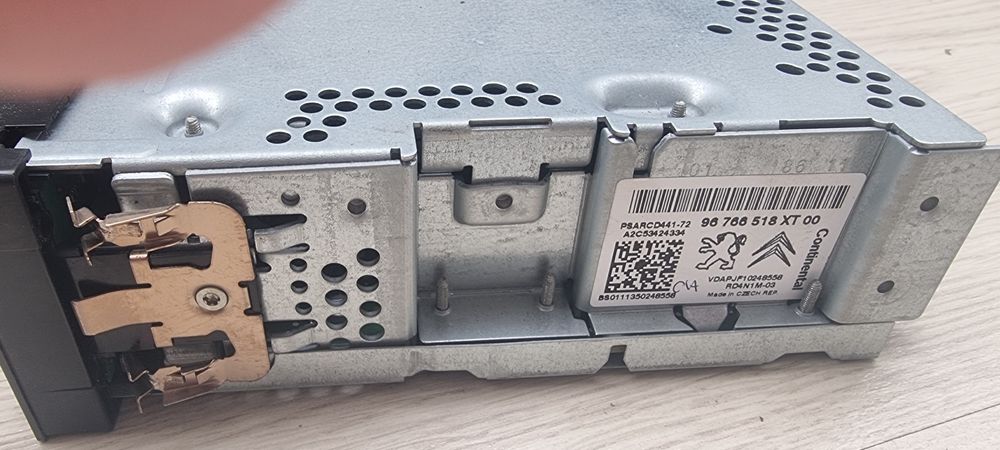 Radio casetofon auto Peugeot
