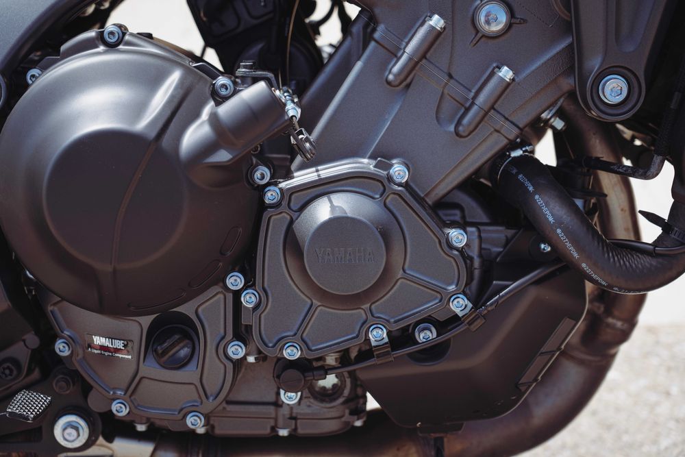 Yamaha MT-09 | 2023 | 2800 km | Ca Nouă