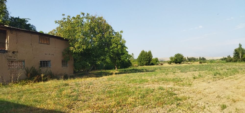 Карабайда уй сотилади