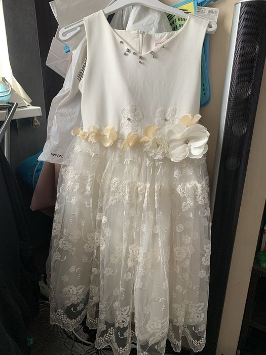 Платье на девочку 6-9 лет