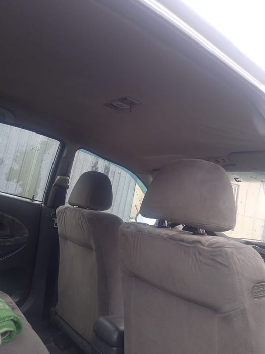 Мицубиси каризма