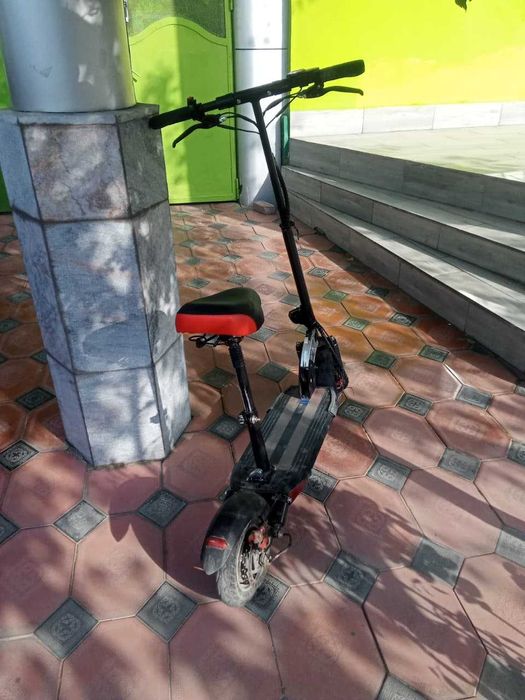 Электросамокат Б/У