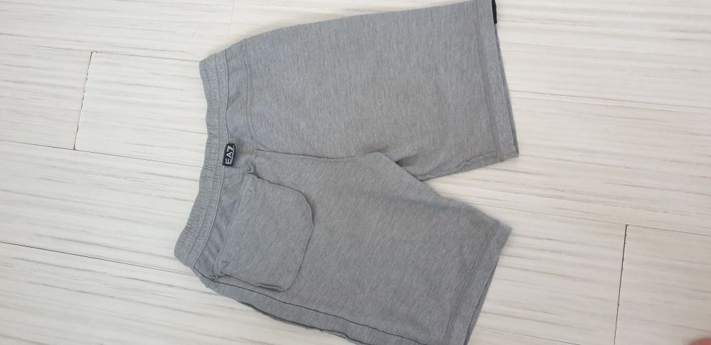 Emporio Armani EA7 Milano / M/L НОВО! ОРИГИНАЛ! Мъжки Къси Панталони!
