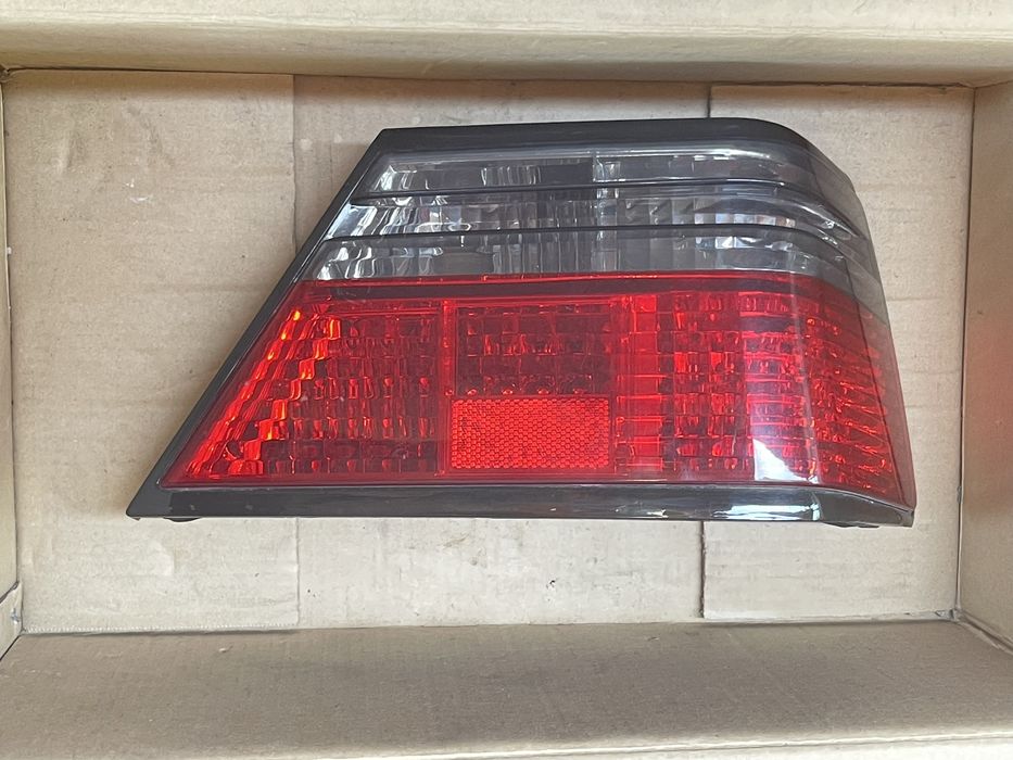 Запчасти на Мерседес W124.