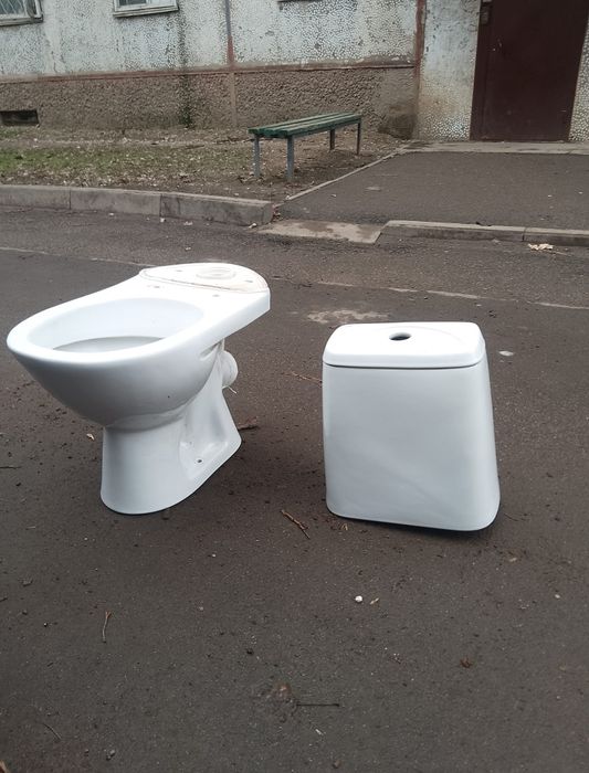 Унитаз туалет ..