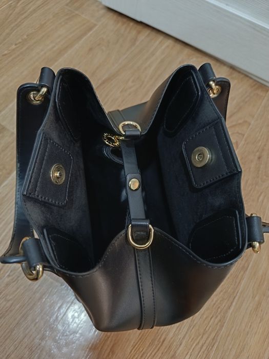 Женская сумка с ручками