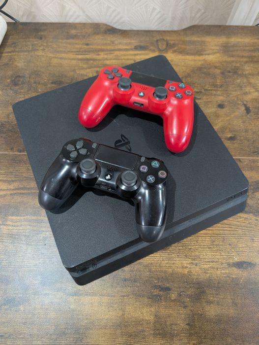 PS4 (Slim) + Топ Игры + 2 геймп.