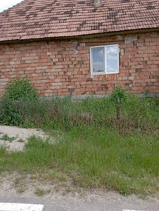 Vând teren intravilan în Crișeni Zalău