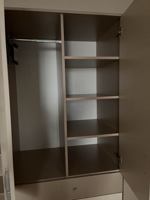 Обзавеждане за спалня / детска стая