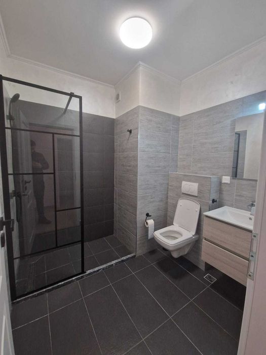 Apartament in Floresti, Mobilat cu Balcon