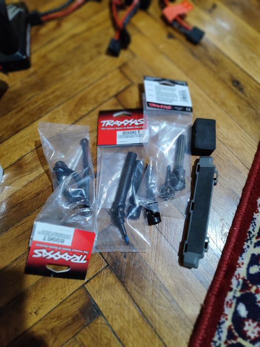 Traxxa WIDEMAXX  Rc количка