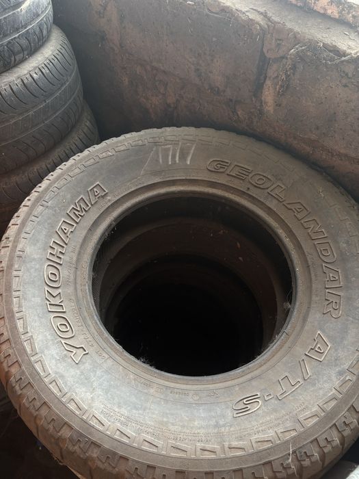 резина 265/70R16 YOKOHAMA