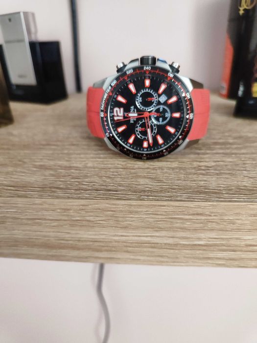 Часовник Festina F20376