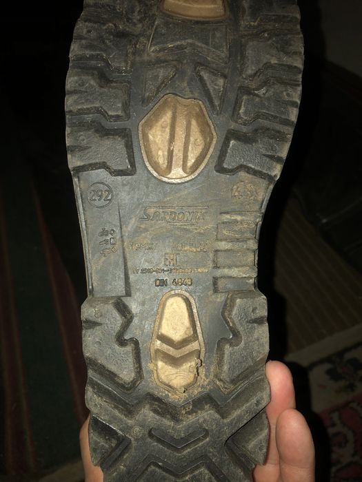 Продам болотные сапоги