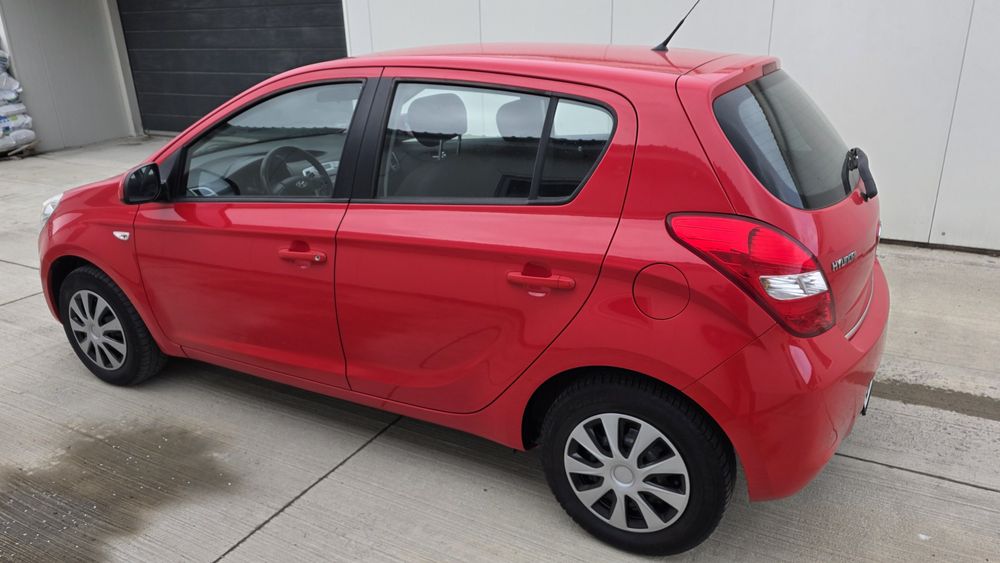 Hyundai i20 an 2011 1.3 benzină euro5 Import recent Germania