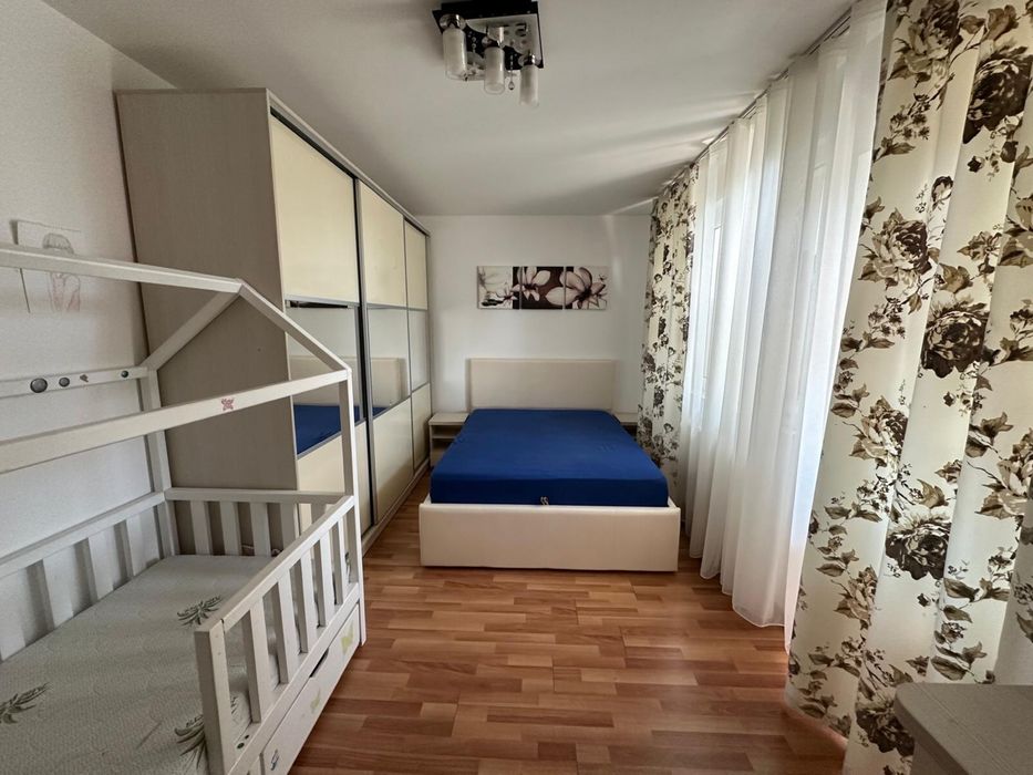 Inchiriez apartament cu 2 camere