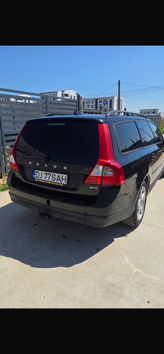 VOLVO V70 2009 — imagine 2