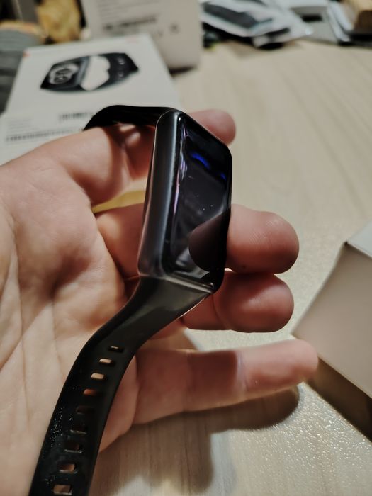 Продава Huawei band 6