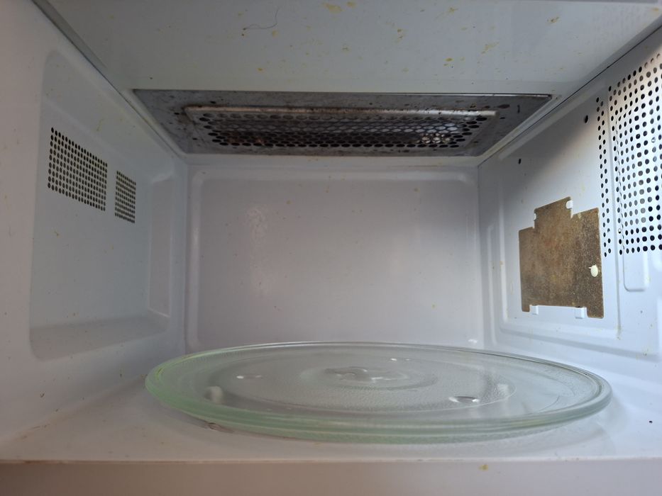 Микровълнова печка  Electrolux (За ремонт)