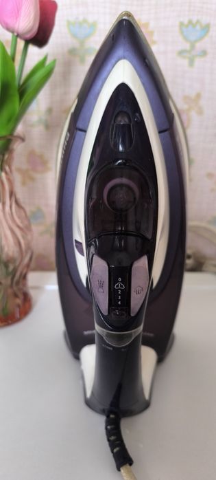 Утюг  Phillips .