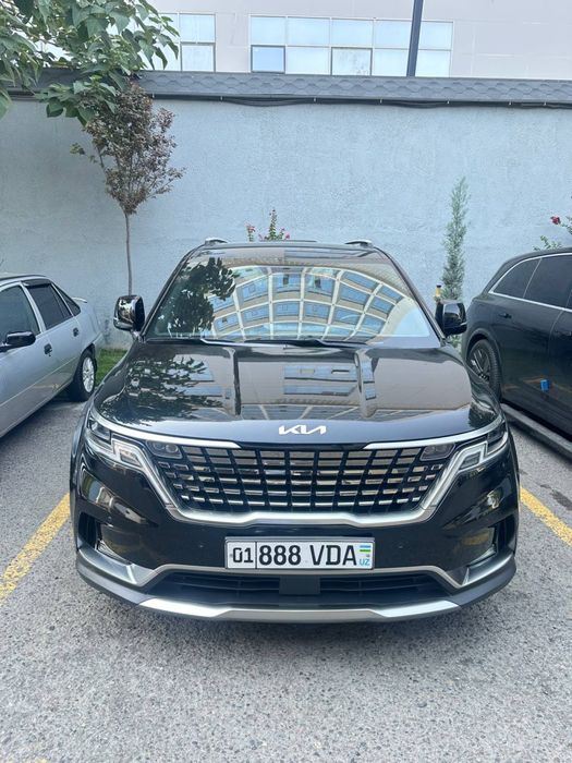 Kia Carnival 4-pozisiya 11 kishilik joylik