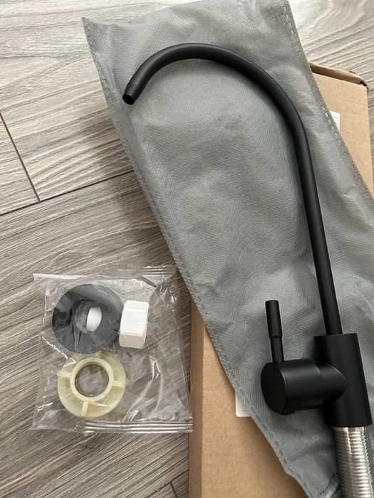 Baterie neagra simpla pentru filtru de apa, monocomanda