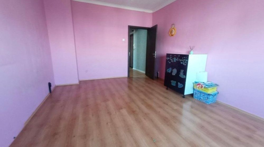 Двустаен апартамент в ж.к. Обеля 2