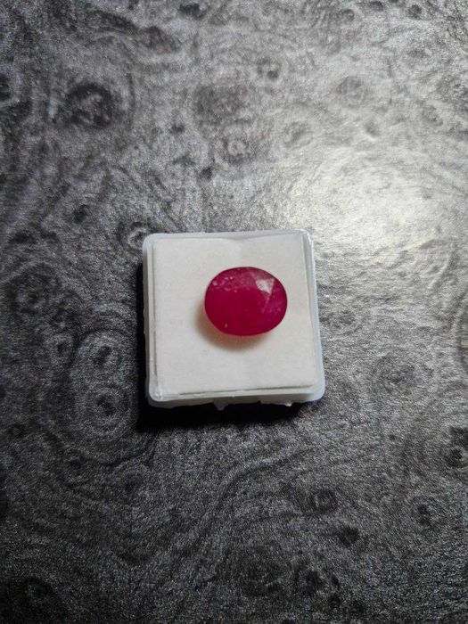 Рубин Натуралний