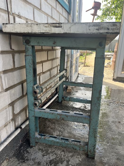 Стол швейный продам