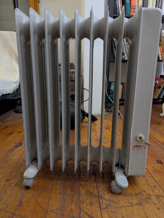 маслен електрически радиатор, немски, работещ