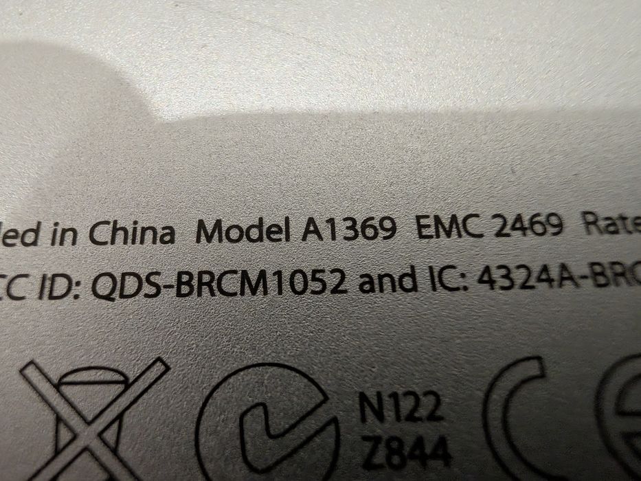 MacBook Air A1369 pentru piese – pornește, date șterse