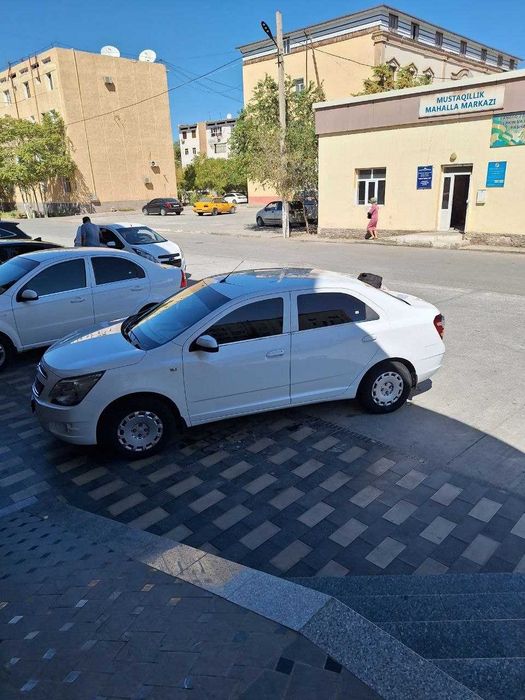 Chevrolet Cobalt 2019 — 3