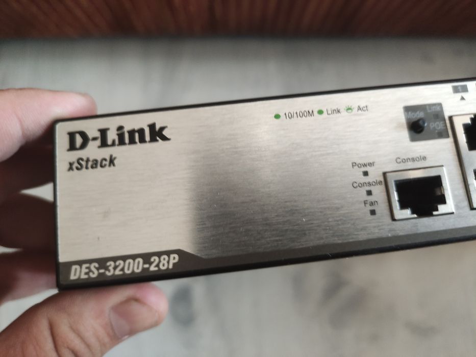Коммутатор d-link 3210-28P