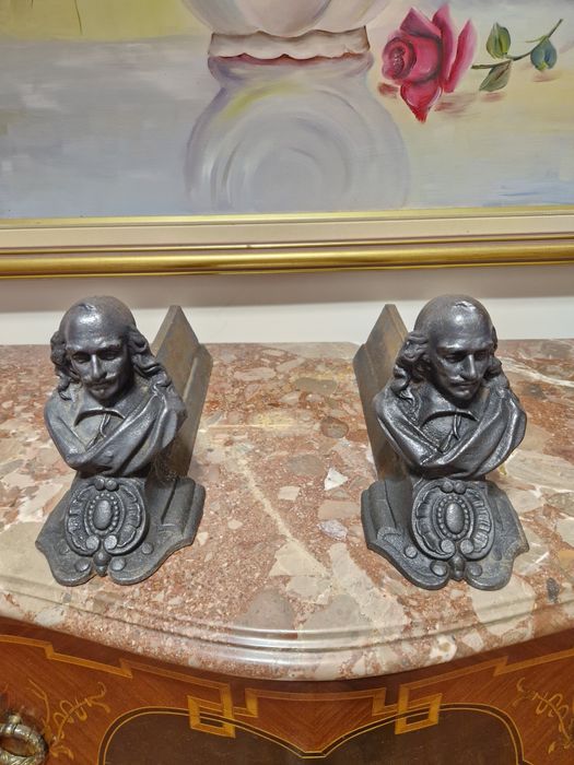 Уникални антикварни френски стойки за пред камина