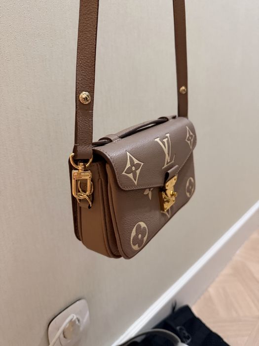 Сумка Louis Vuitton