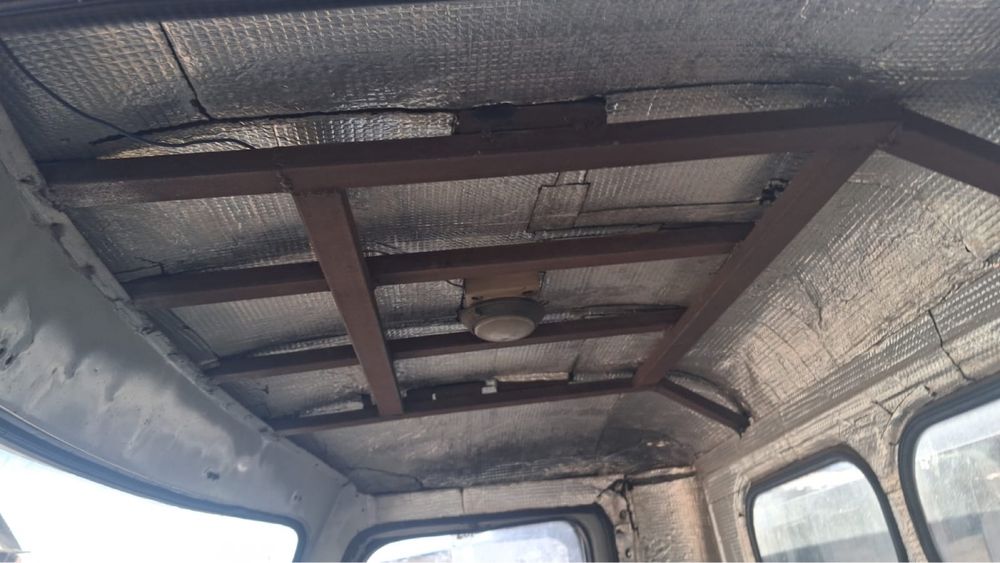 Продам уаз бортовой