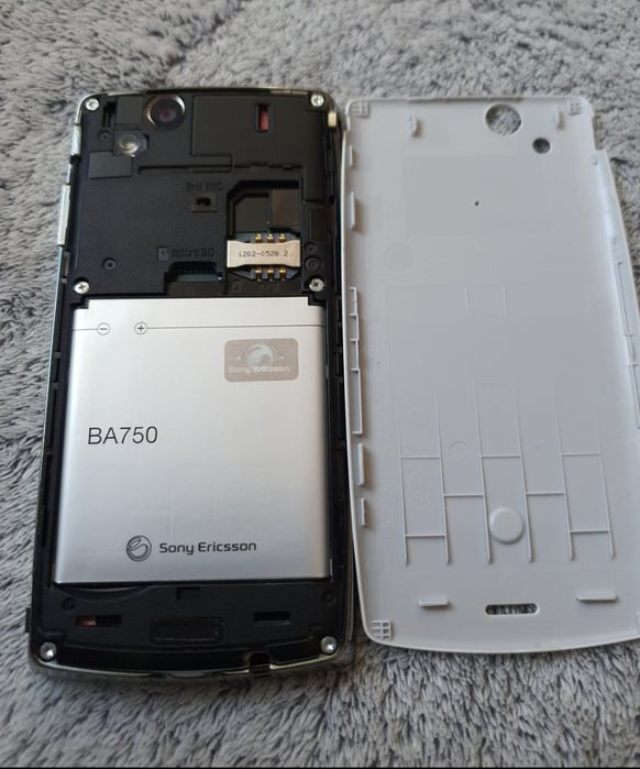 Vând Sony Ericsson LT18i de colectie.