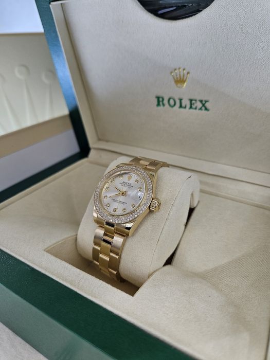 Продам золотые ролексы с браслетом для милых дам
Золото 585 пробы