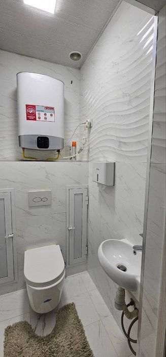 Oybek metro oldida 2 xonali uy ijaraga beriladi