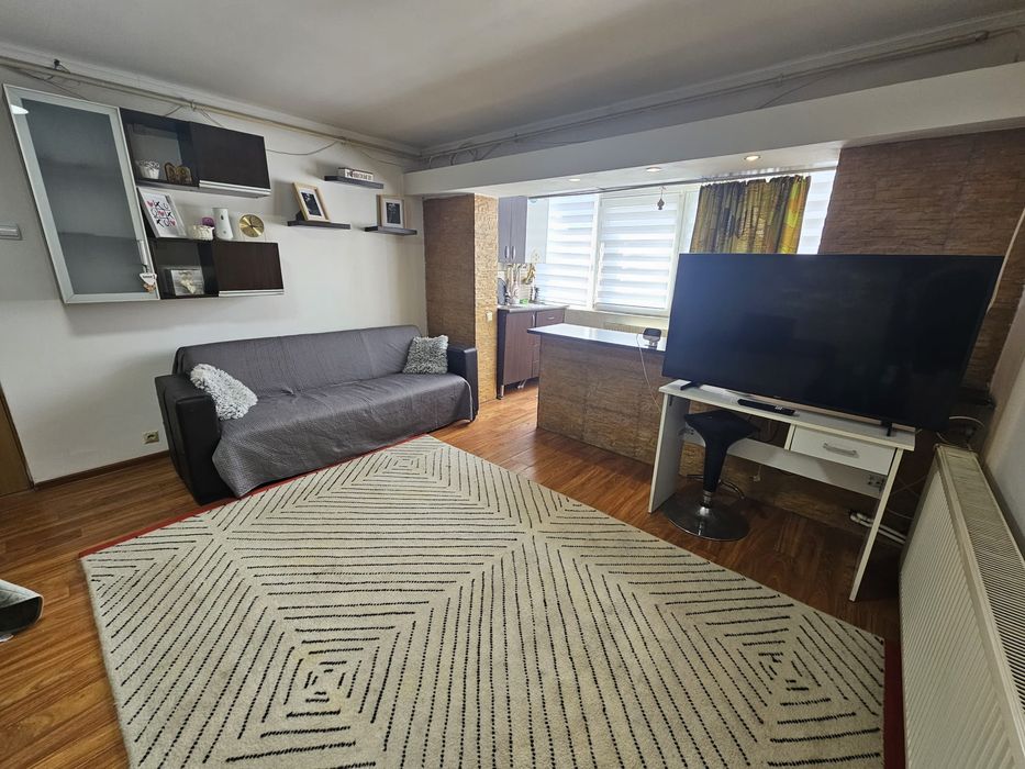 Închiriere apartament 2 camere