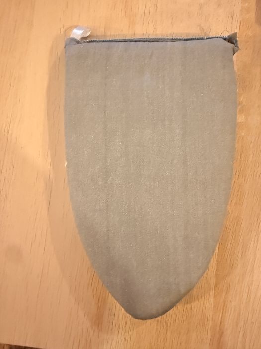 Уред за парно гладене PHILIPS + подарък мини дъска за гладене