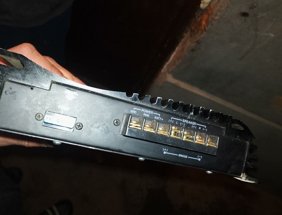 Усилвател за кола