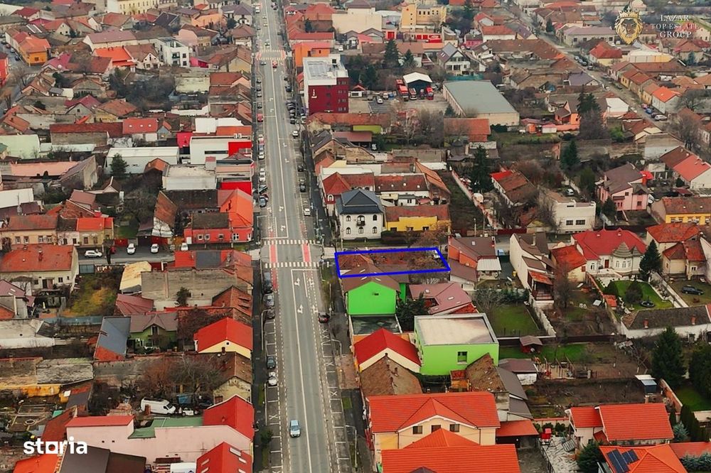 Teren- 2 fornturi stradale de vanzare pe Andrei Saguna