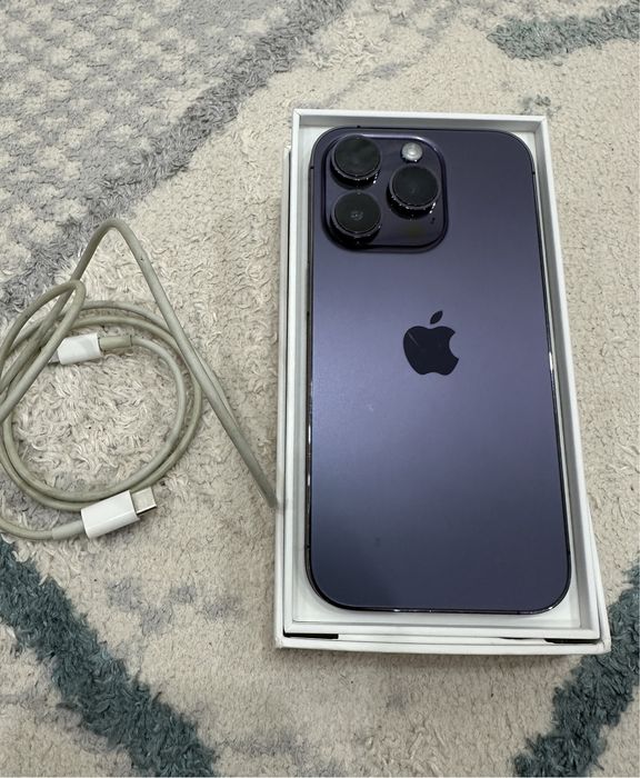 iPhone 14 pro. 256gb. В идеальном состоянии.