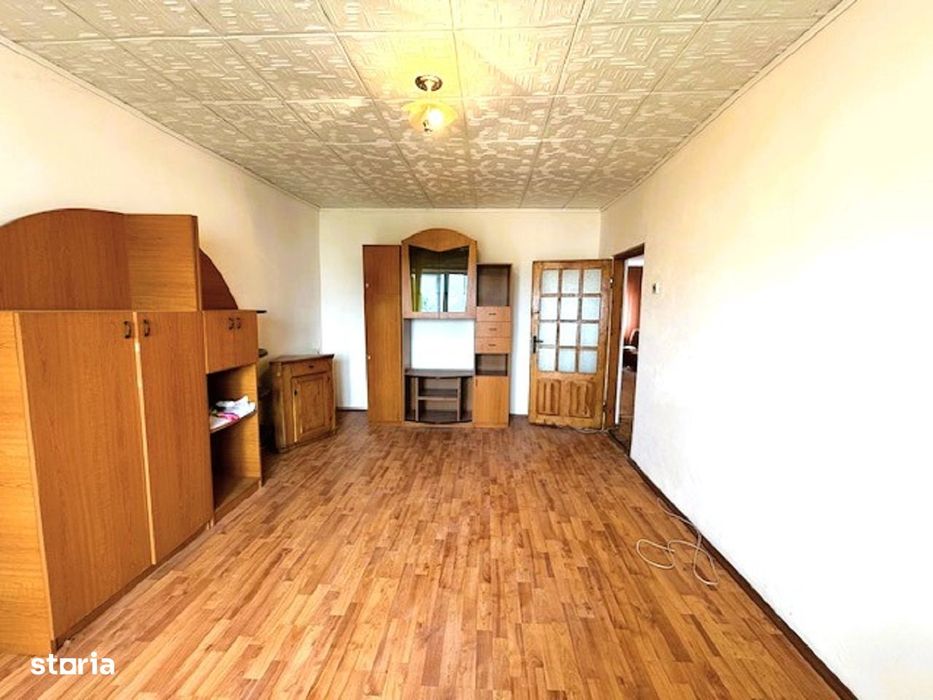 Apartament 3 camere zona Policlinica Veche