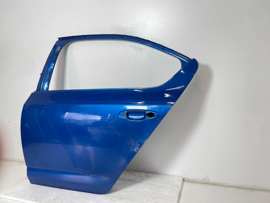 Задна лява врата за SKODA Octavia 3 5E - 5E5833055B