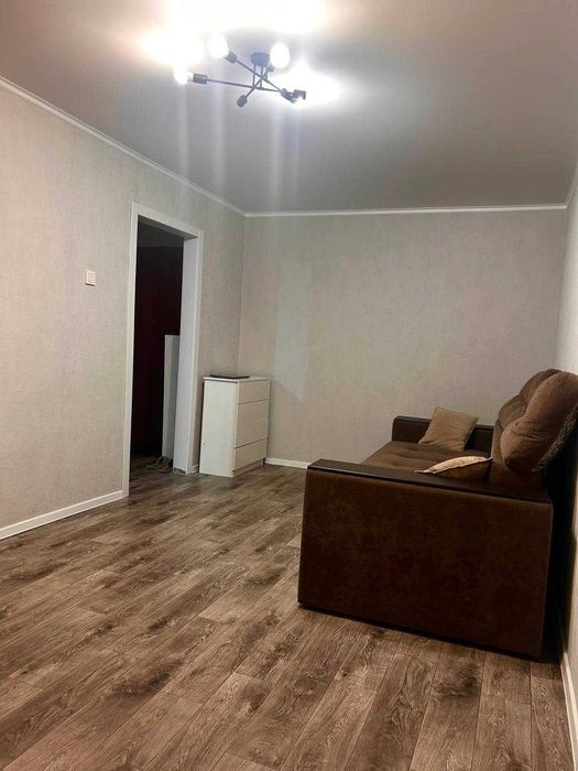 Продам 1 ком кв р-н КСК