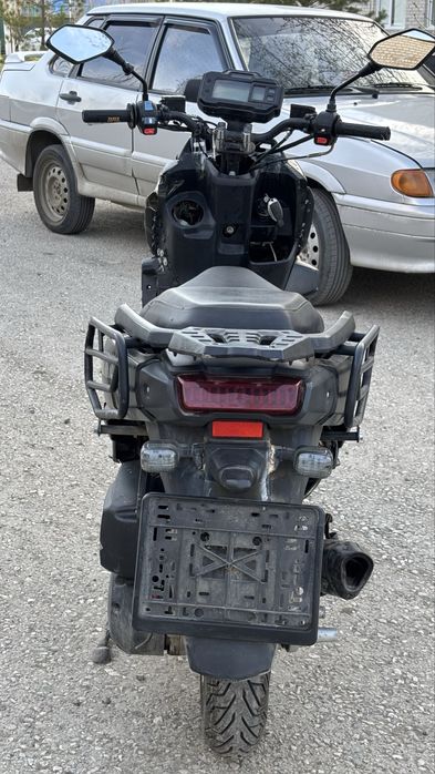 Продам скутер танк