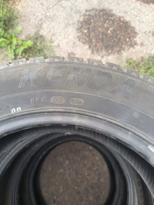 Продам резину r17