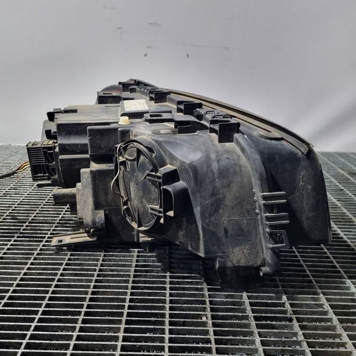 Far Stanga BMW X3 E83 2003 - 2006 SUV 4 Usi (1464) Fara xenon